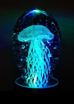 Glasobjekt Qualle rot mit LED Licht